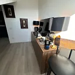 And Cozy Apprtment In With Panoramic View Appartamento