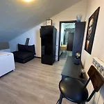 And Cozy Apprtment In With Panoramic View