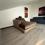 And Cozy Apprtment In With Panoramic View *