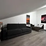 And Cozy Apprtment In With Panoramic View *
