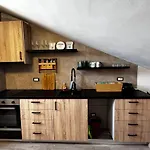 Διαμέρισμα And Cozy Apprtment In With Panoramic View