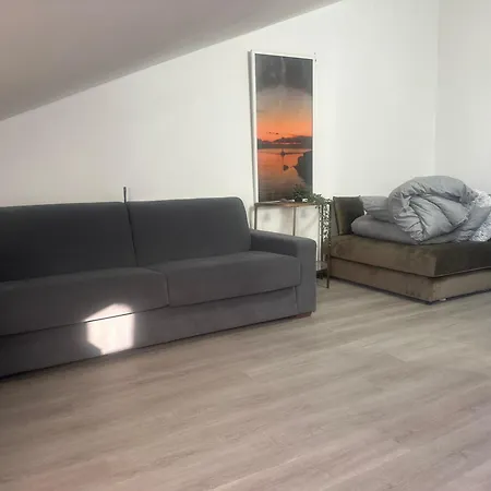 Apartment And Cozy Apprtment In With Panoramic View