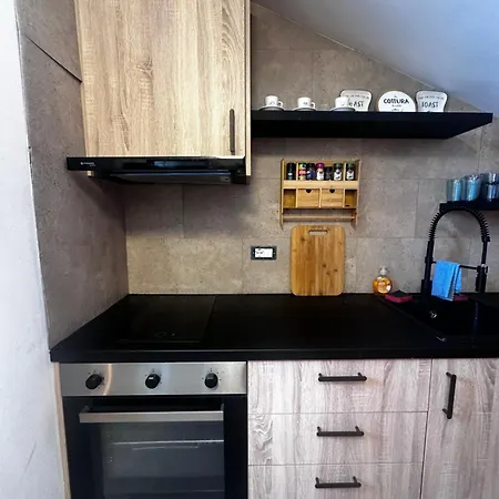 Apartament And Cozy Apprtment In With Panoramic View