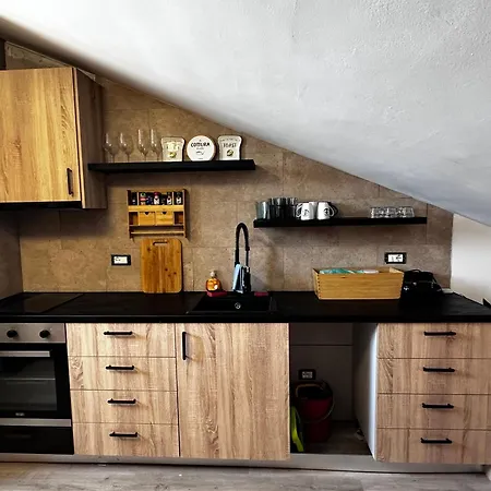 Apartament And Cozy Apprtment In With Panoramic View