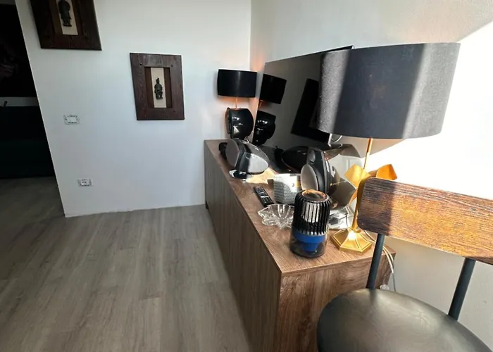 And Cozy Apprtment In With Panoramic View Апартаменты