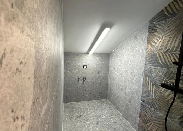And Cozy Apprtment In With Panoramic View *