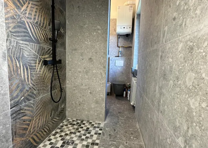 Апартаменты And Cozy Apprtment In With Panoramic View *