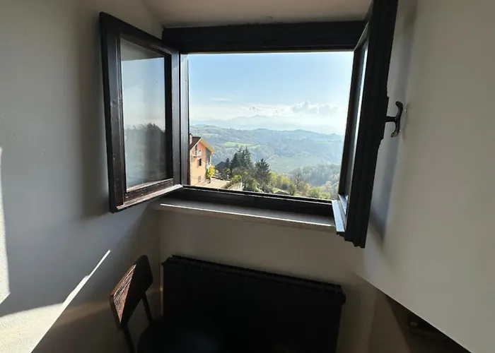 And Cozy Apprtment In With Panoramic View *