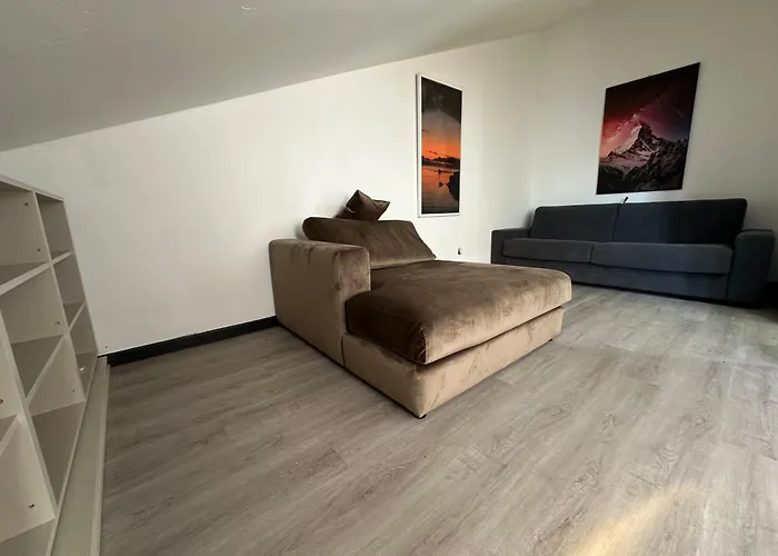 And Cozy Apprtment In With Panoramic View *